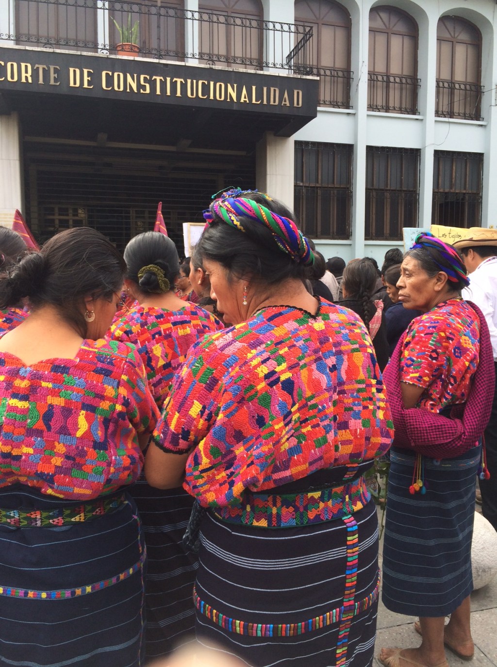 ¿Arte robado?: La batalla legal de las tejedoras&nbsp;mayas