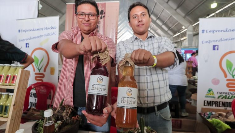 Luis, el creador del vino de miel maya que sueña con encontrar capital y exportar